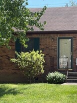 142 Cypress Dr, Unit 142 in Frankfort, KY - Building Photo