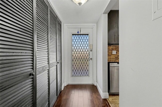 6650 Royal Palm Blvd, Unit 204C204C in Margate, FL - Building Photo - Building Photo