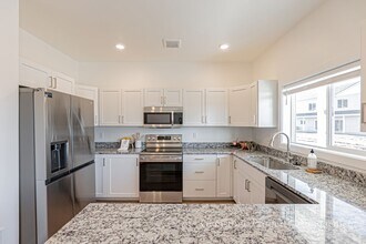 543 Tap Root Dr in Sugar City, ID - Building Photo - Building Photo