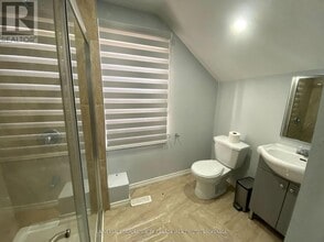 137 Ross St in St Thomas, ON - Building Photo - Building Photo