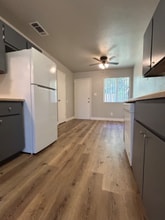 656 Sunnyside Ave in Clovis, CA - Building Photo - Building Photo