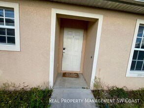 3940 20th St W in Lehigh Acres, FL - Building Photo - Building Photo