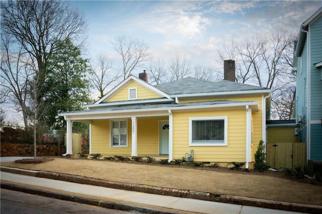 property at 1359 Finley St NE
