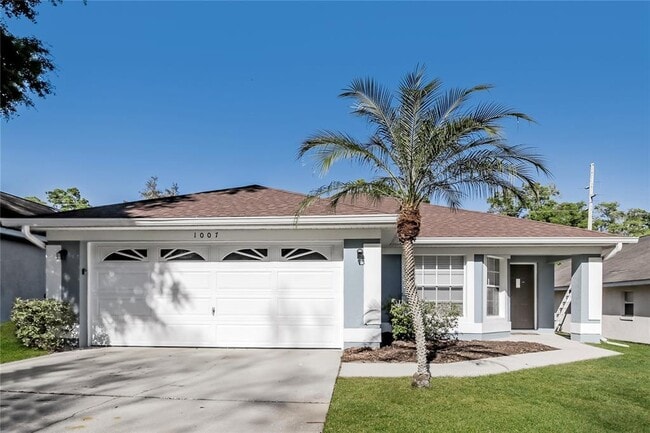 property at 1007 Royal Oaks Dr