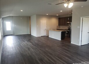 2027 Sisyphus Vw in San Antonio, TX - Building Photo - Building Photo