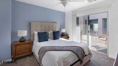 2705 N Rancho Dr, Unit 1018 in Las Vegas, NV - Building Photo - Building Photo