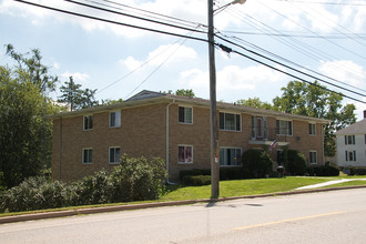 204 S Main St in Pardeeville, WI - Building Photo - Building Photo