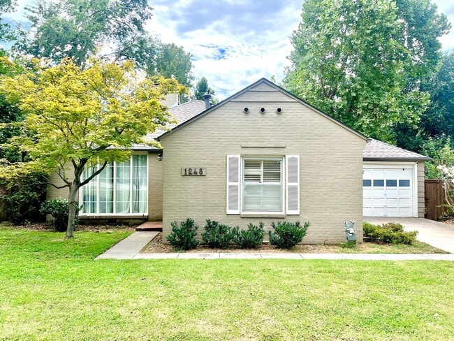 property at 1248 E 31st Ct