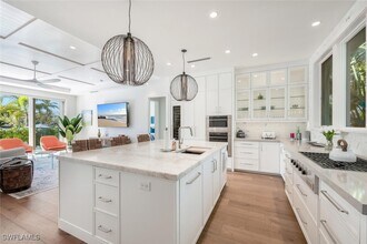 783 11th Ave S in Naples, FL - Building Photo - Building Photo