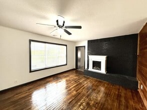 1125 Easy St in Tishomingo, OK - Building Photo - Building Photo