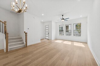 4839 Fuller Ct in Irving, TX - Foto de edificio - Building Photo