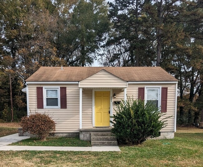 property at 1325 Mayfair Ave