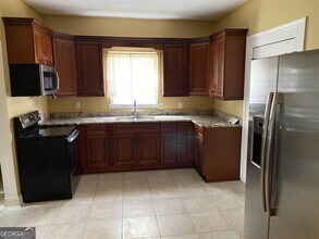 23 E New St in Winder, GA - Building Photo - Building Photo