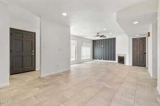 2500 Hayden Rd in Scottsdale, AZ - Building Photo - Building Photo