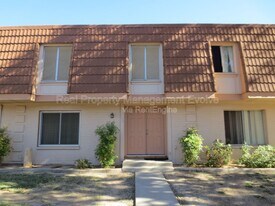 4808 S Juniper St in Tempe, AZ - Building Photo