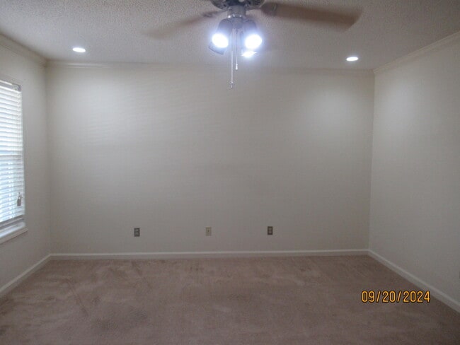 1965 Essex Dr in Sumter, SC - Building Photo - Building Photo