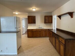 1628 Sacramento in San Antonio, TX - Building Photo - Building Photo