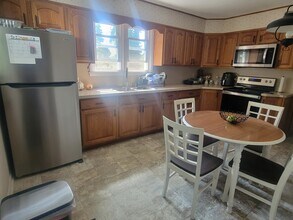 421 Woodside Ave in Reading, PA - Building Photo - Building Photo