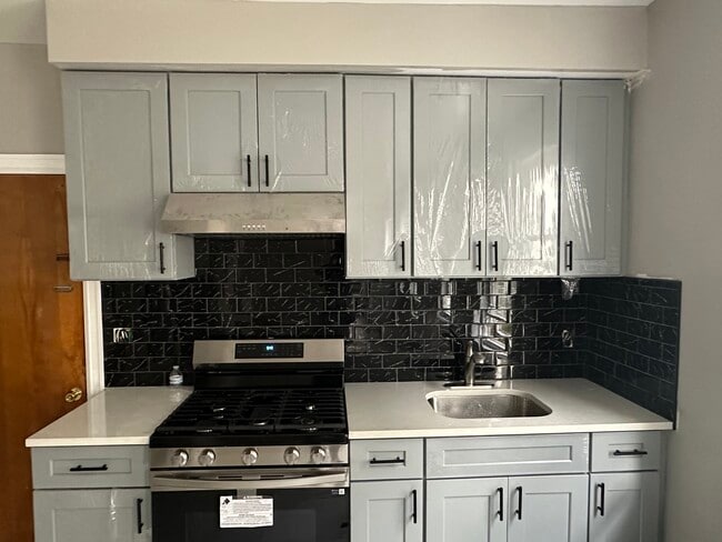 111 Spring St, Unit 111