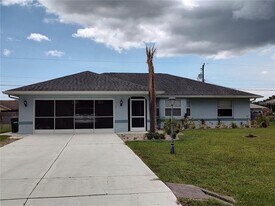 2051 Logsdon St in North Port, FL - Building Photo