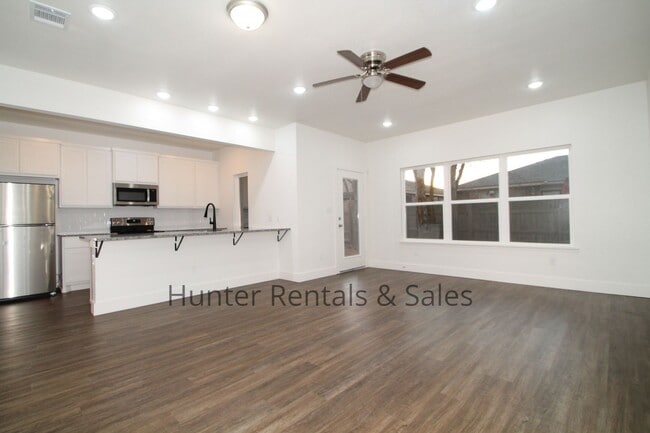 1936 Royal Loop in Belton, TX - Building Photo - Building Photo