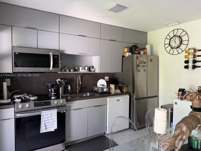 441 NE 110th Terrace in Miami, FL - Building Photo - Building Photo