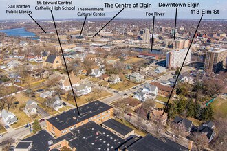 113 Elm St in Elgin, IL - Building Photo - Building Photo