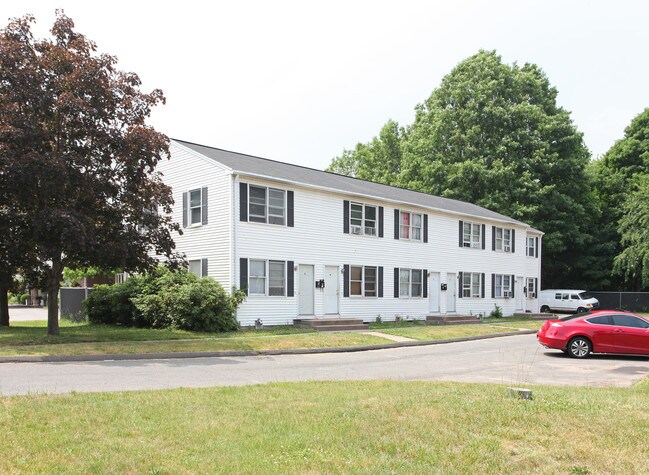 40 Carter St in East Hartford, CT - Foto de edificio - Building Photo