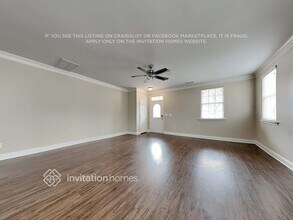 208 Edgecroft Way in Fuquay Varina, NC - Building Photo - Building Photo