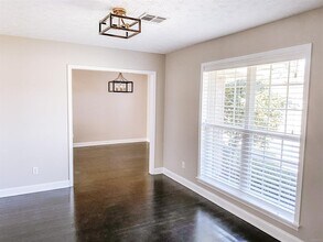 122 Livingston Cir in Prattville, AL - Building Photo - Building Photo