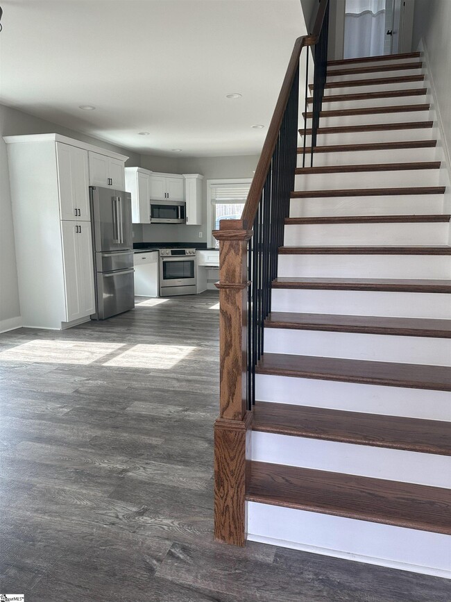 501 Hampton Ave in Greenville, SC - Building Photo - Building Photo