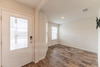 14079 Coquina Blfs in San Antonio, TX - Building Photo - Building Photo