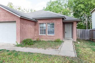 1328 Water Spaniel Way in Round Rock, TX - Building Photo - Building Photo