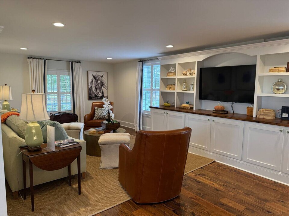 16615 Spotswood Trail in Ruckersville, VA - Building Photo