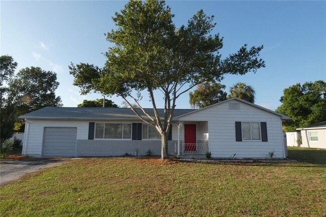 property at 2580 58th Ave N