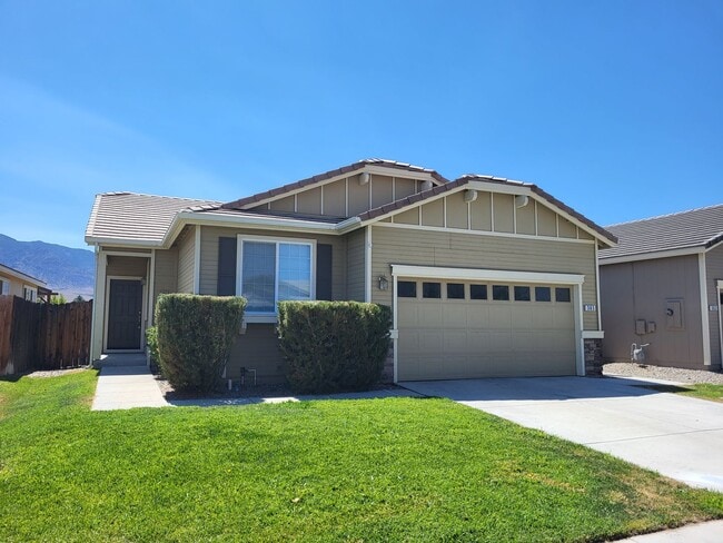 property at 365 Royal Troon Dr