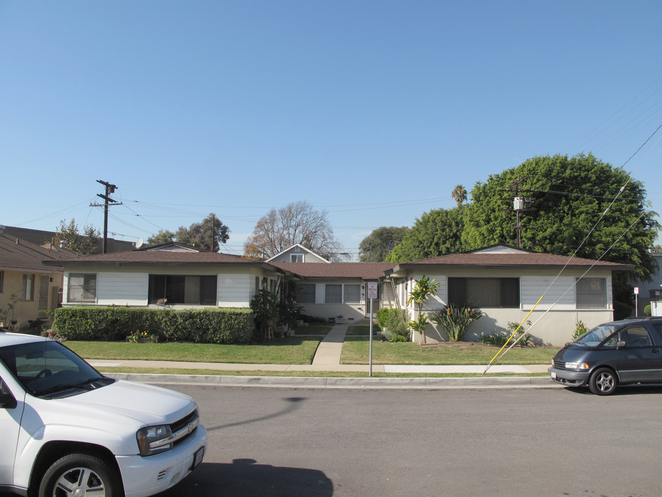 11233 Culver Blvd in Culver City, CA - Building Photo