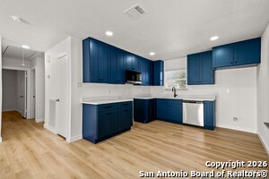 3325 Cliffside Dr in Schertz, TX - Building Photo - Building Photo