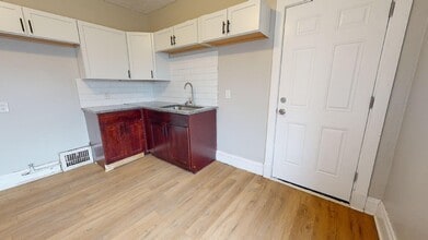 3213 Louisiana Ave in Cleveland, OH - Building Photo - Building Photo