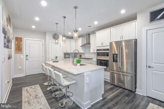 104 St Ives Pl in Oxon Hill, MD - Building Photo - Building Photo