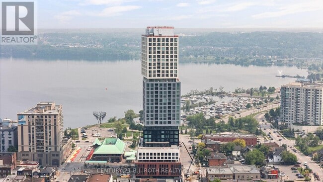 property at 39 Mary St