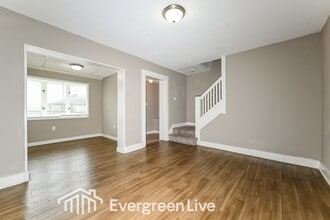 192 1/2 St Joseph St in Pittsburgh, PA - Building Photo - Building Photo