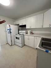 1520 N J St-Unit -1520-2 in Lake Worth Beach, FL - Building Photo - Building Photo