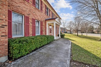 7489 Fitzroy Ct in Cincinnati, OH - Building Photo - Building Photo