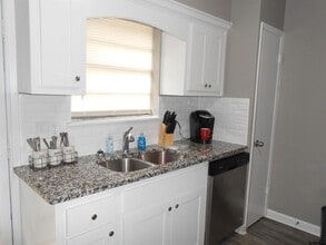 7108 Gatewood Dr in Tyler, TX - Building Photo - Building Photo