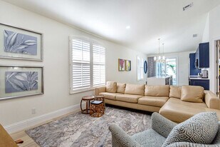 851 108th Ave N, Unit SI ID1504157P in Naples, FL - Building Photo