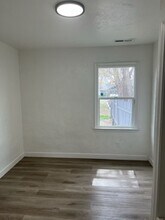 163 E Commonwealth Ave in South Salt Lake, UT - Building Photo - Building Photo