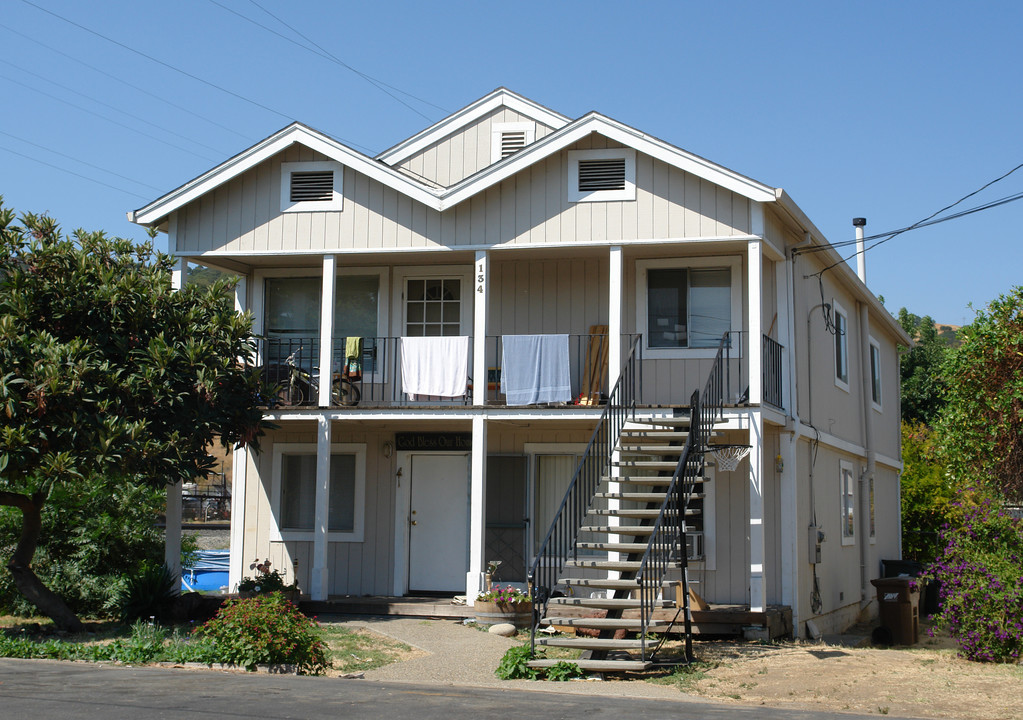 132-134 Berrellesa St in Martinez, CA - Building Photo