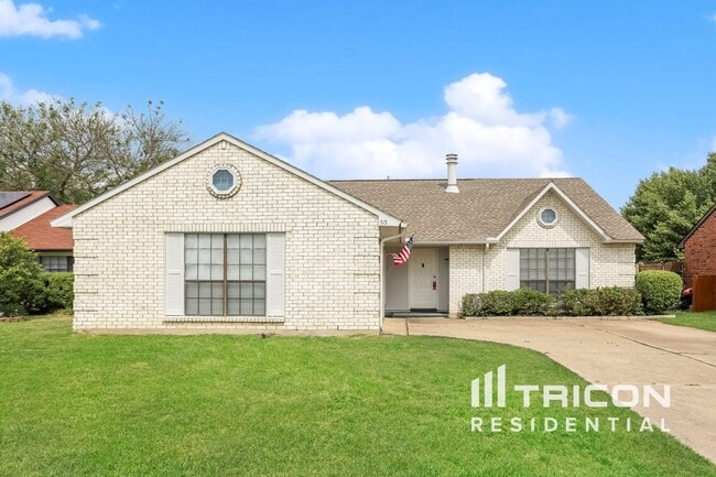 property at 515 Magnolia Dr