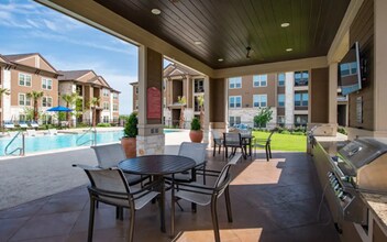 Preserve at Plum Creek in Kyle, TX - Foto de edificio - Building Photo